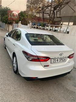 تۆیۆتا کامری